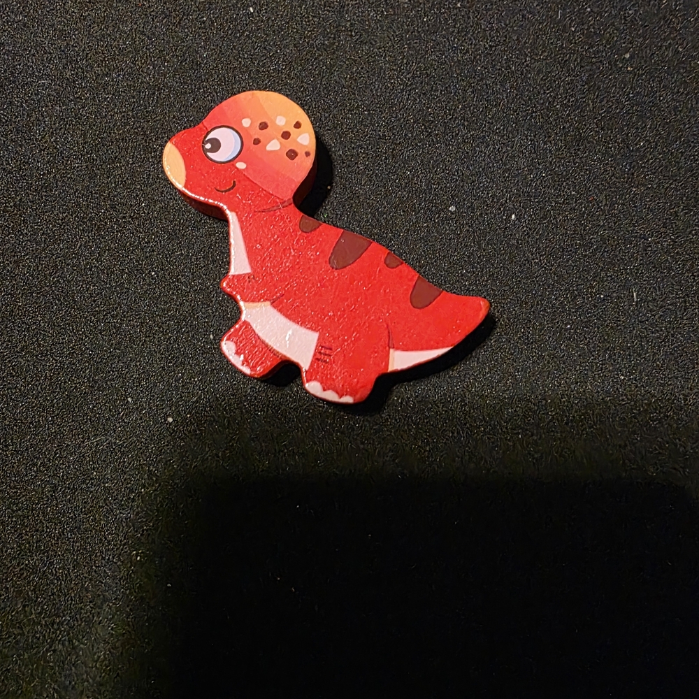 Red Dinosaur - Picture 2 of 4